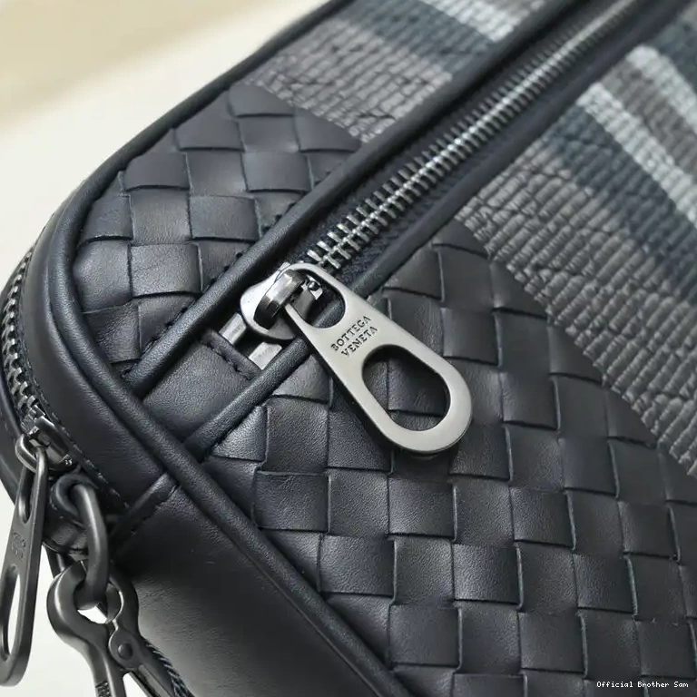 Official Brother Sam 2111YZ0016 Veneta Bottega Bags 0801